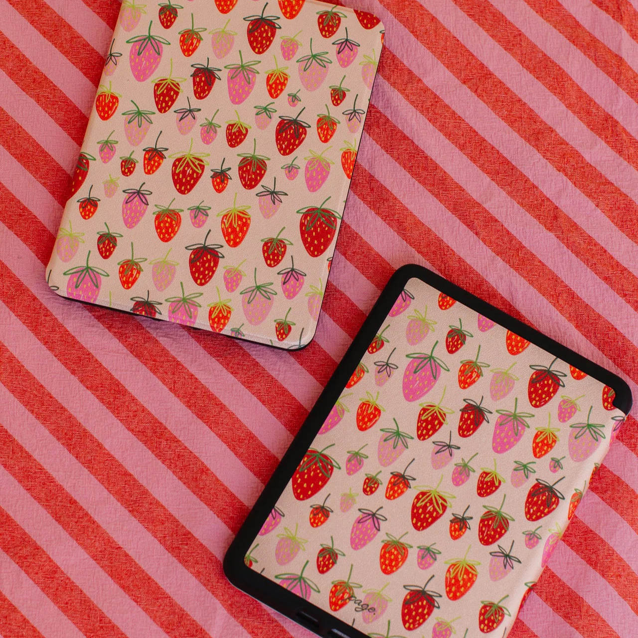Berries & Cream • Kindle Case - Image 4