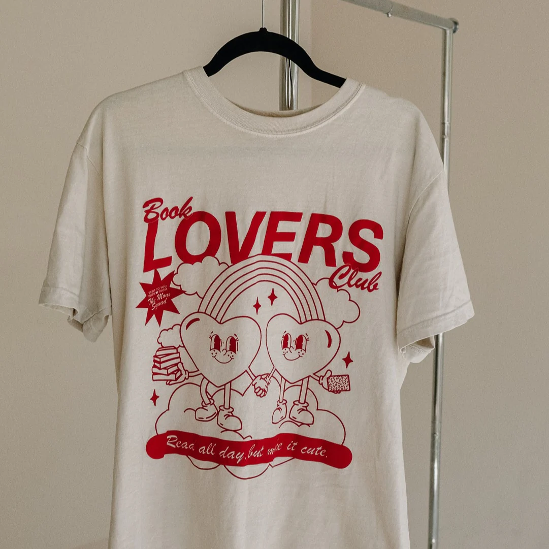 Book Lovers • Tee