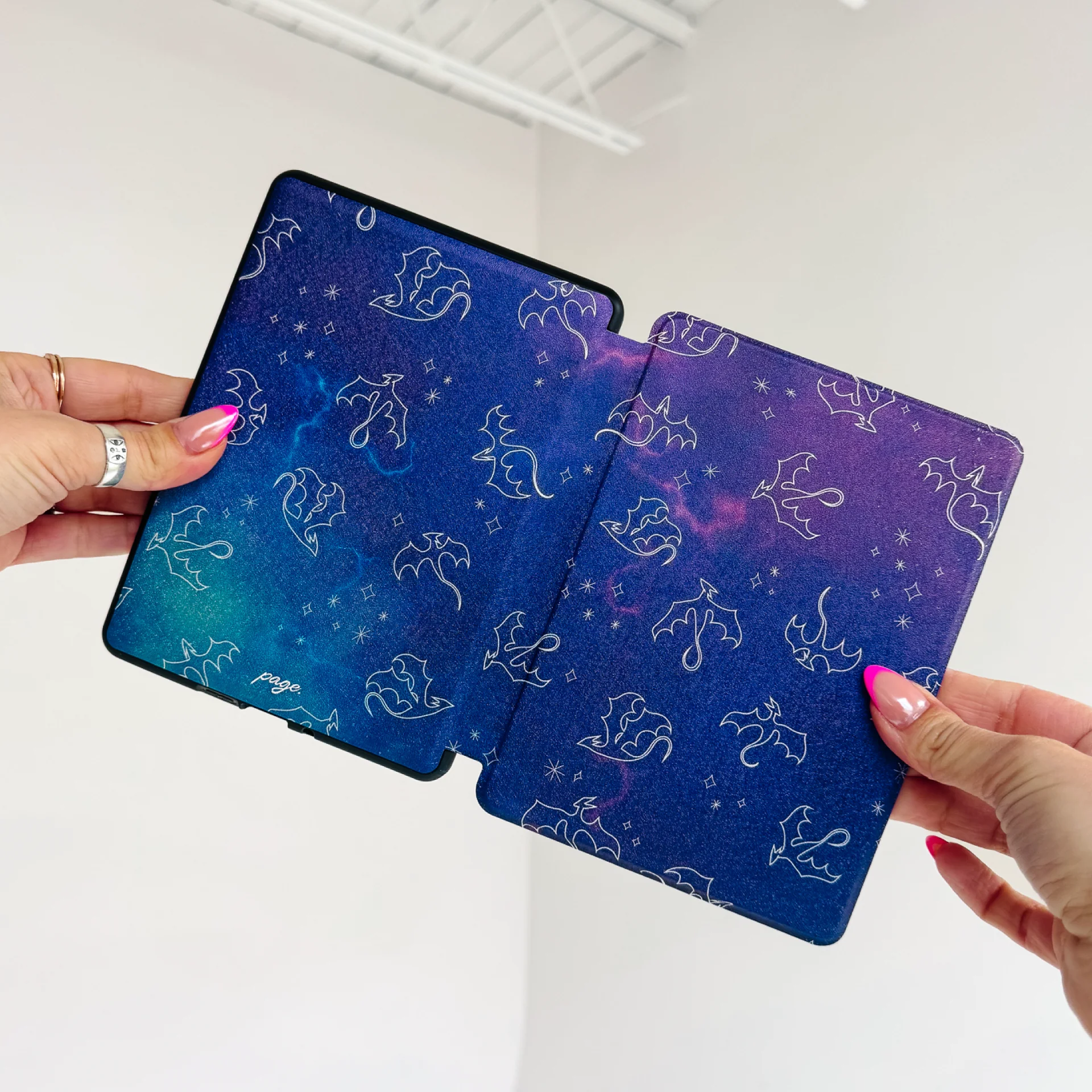 Dragon Friends • Kindle Case - Image 4