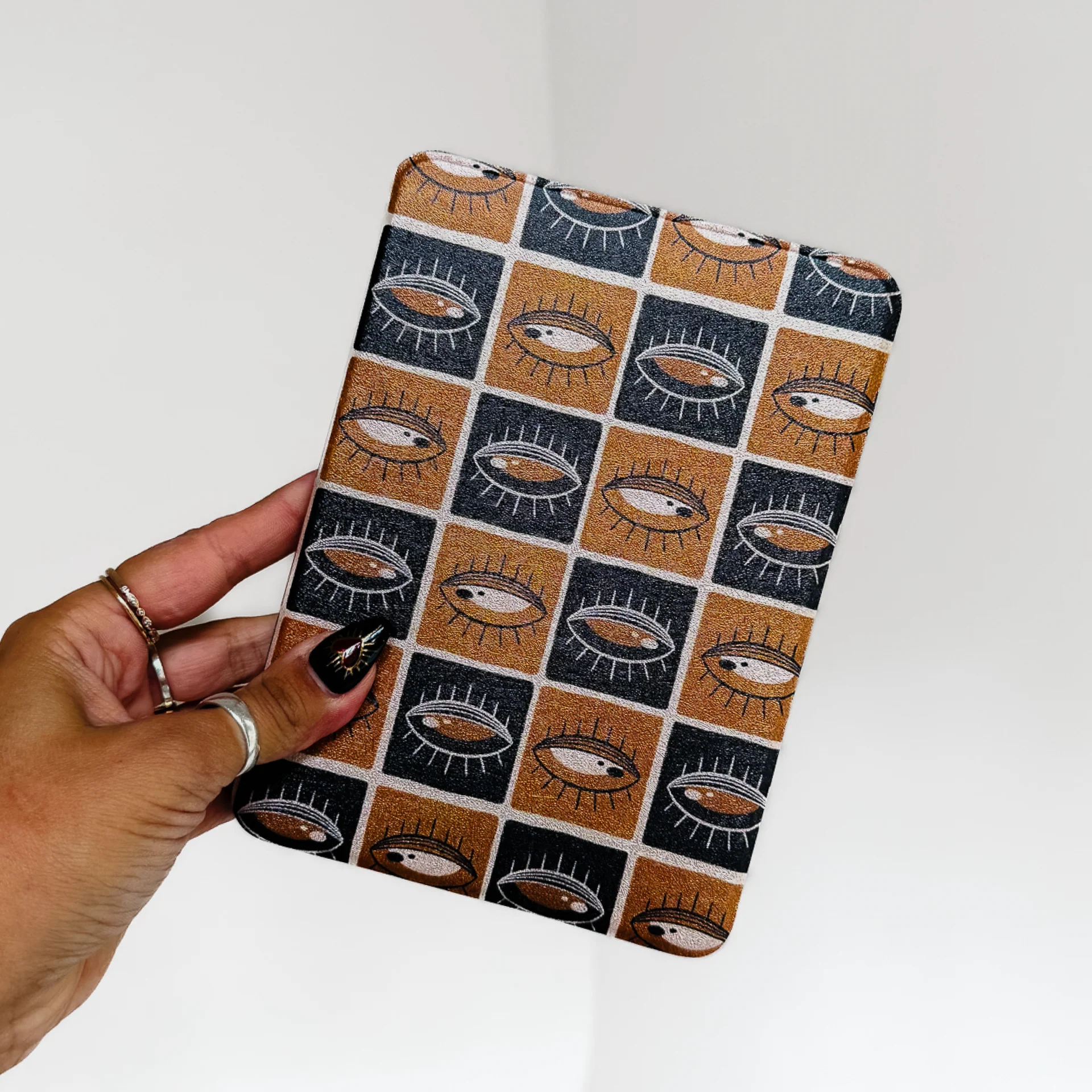 Eye to Eye • Kindle Case