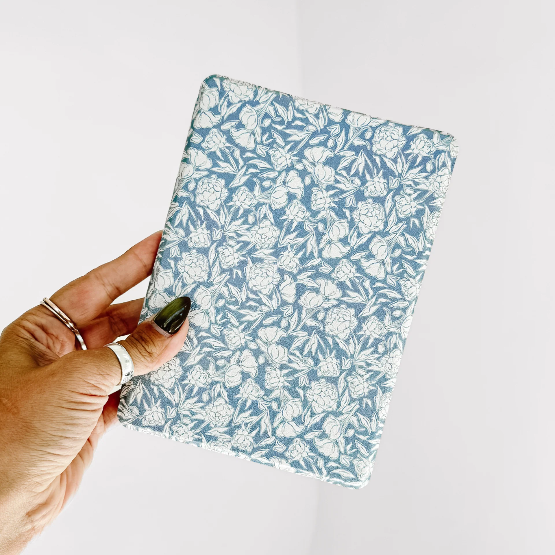 Flower Press • Kindle Case - Image 2
