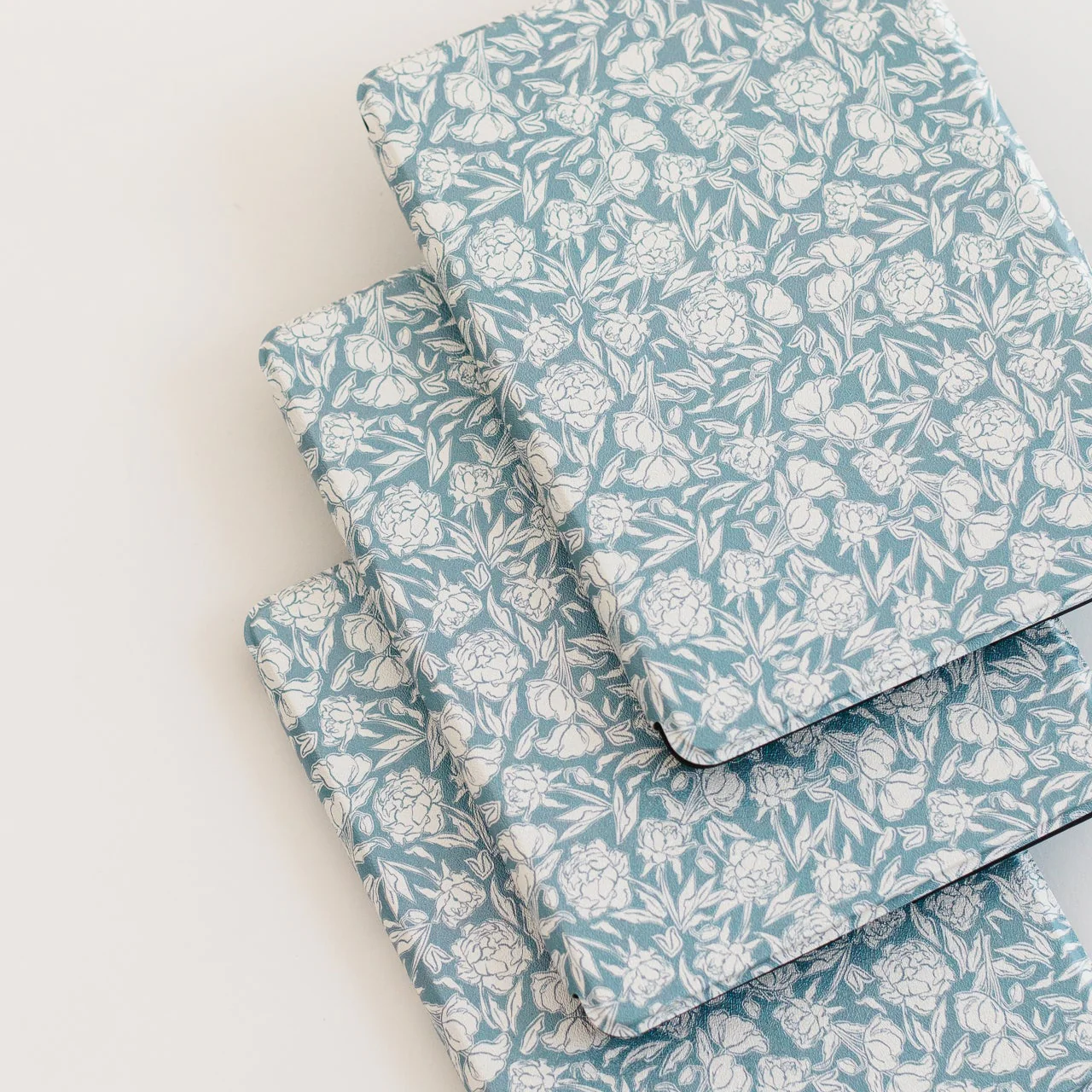 Flower Press • Kindle Case - Image 5