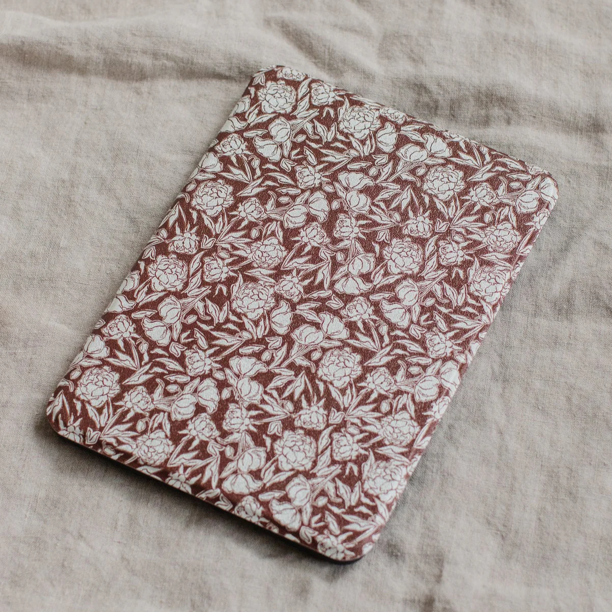 Flower Press • Kindle Case - Image 7