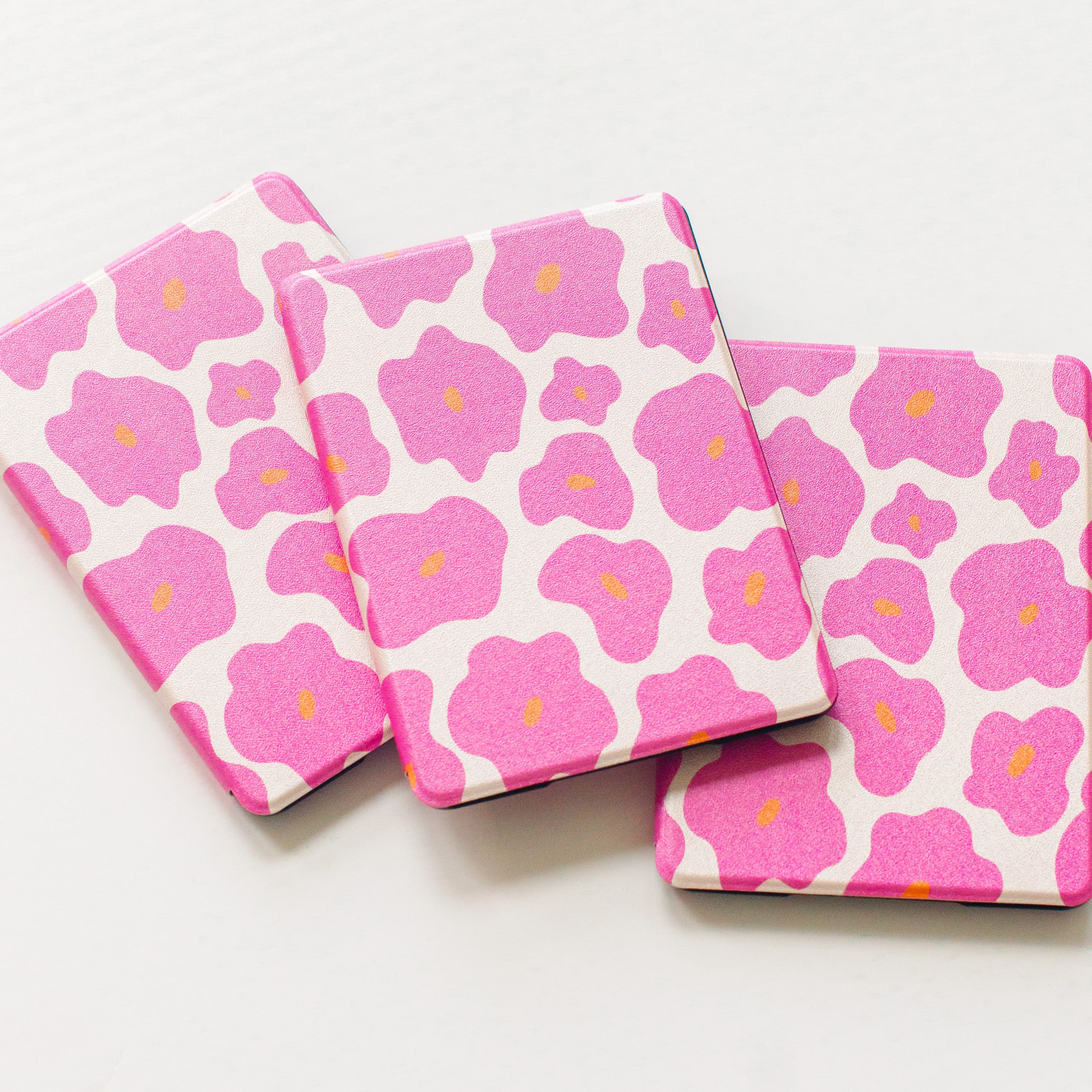 Funky Flowers • Kindle Case - Image 2