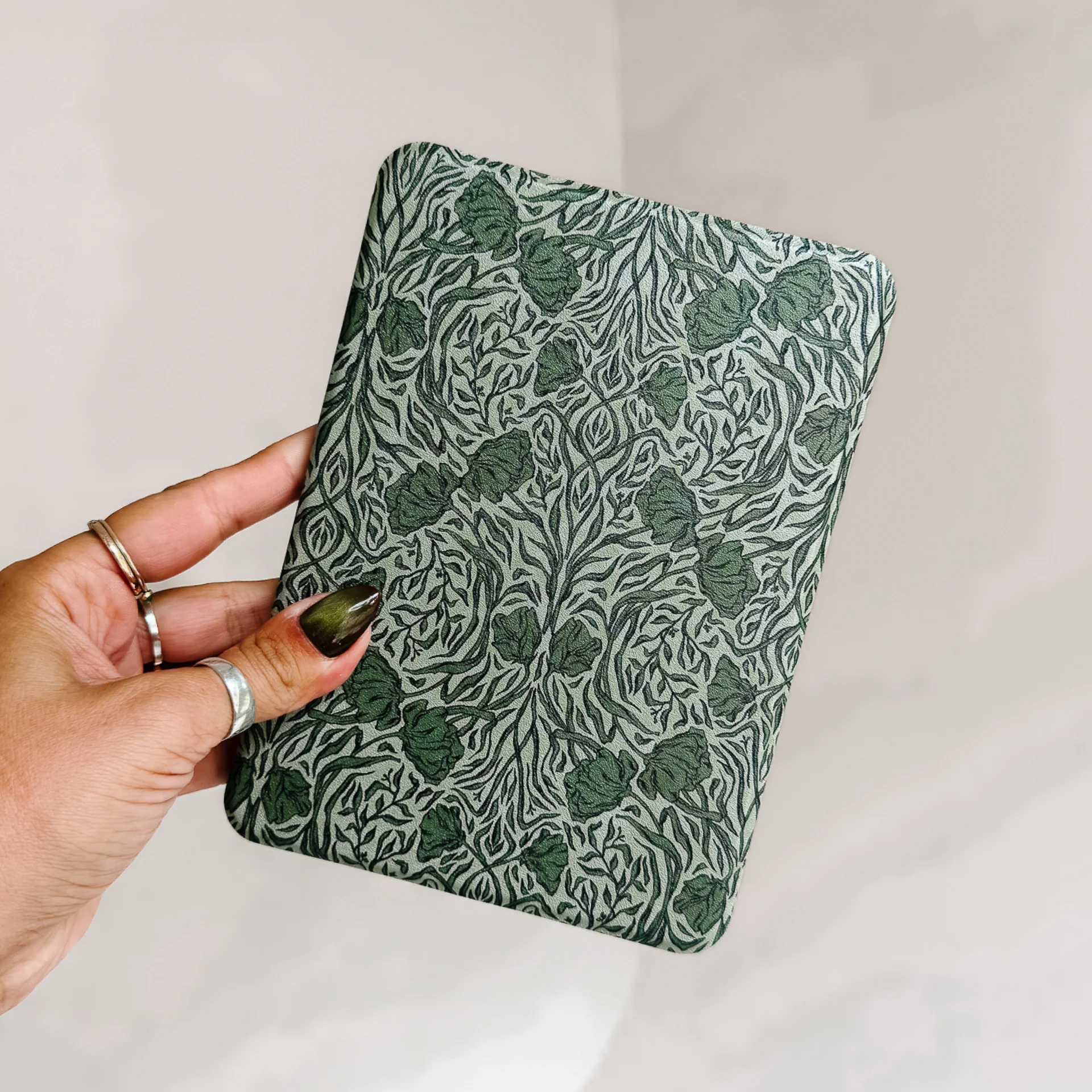 Ivy League • Kindle Case