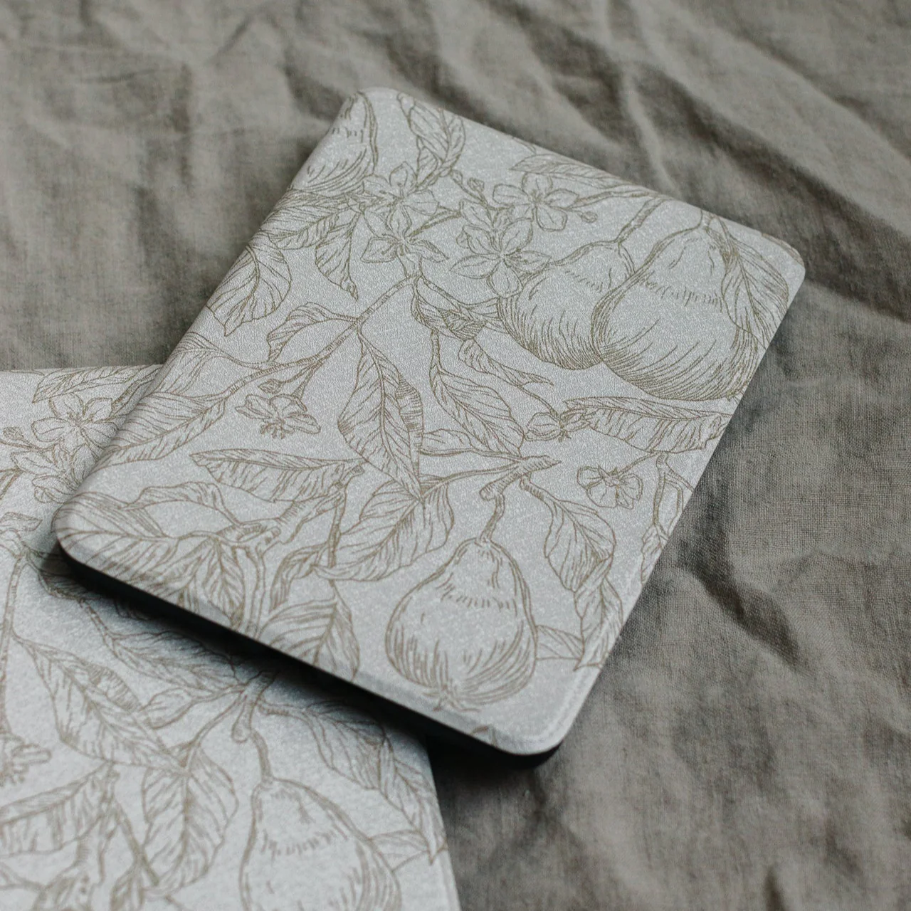 Perfect Pear • Kindle Case - Image 4
