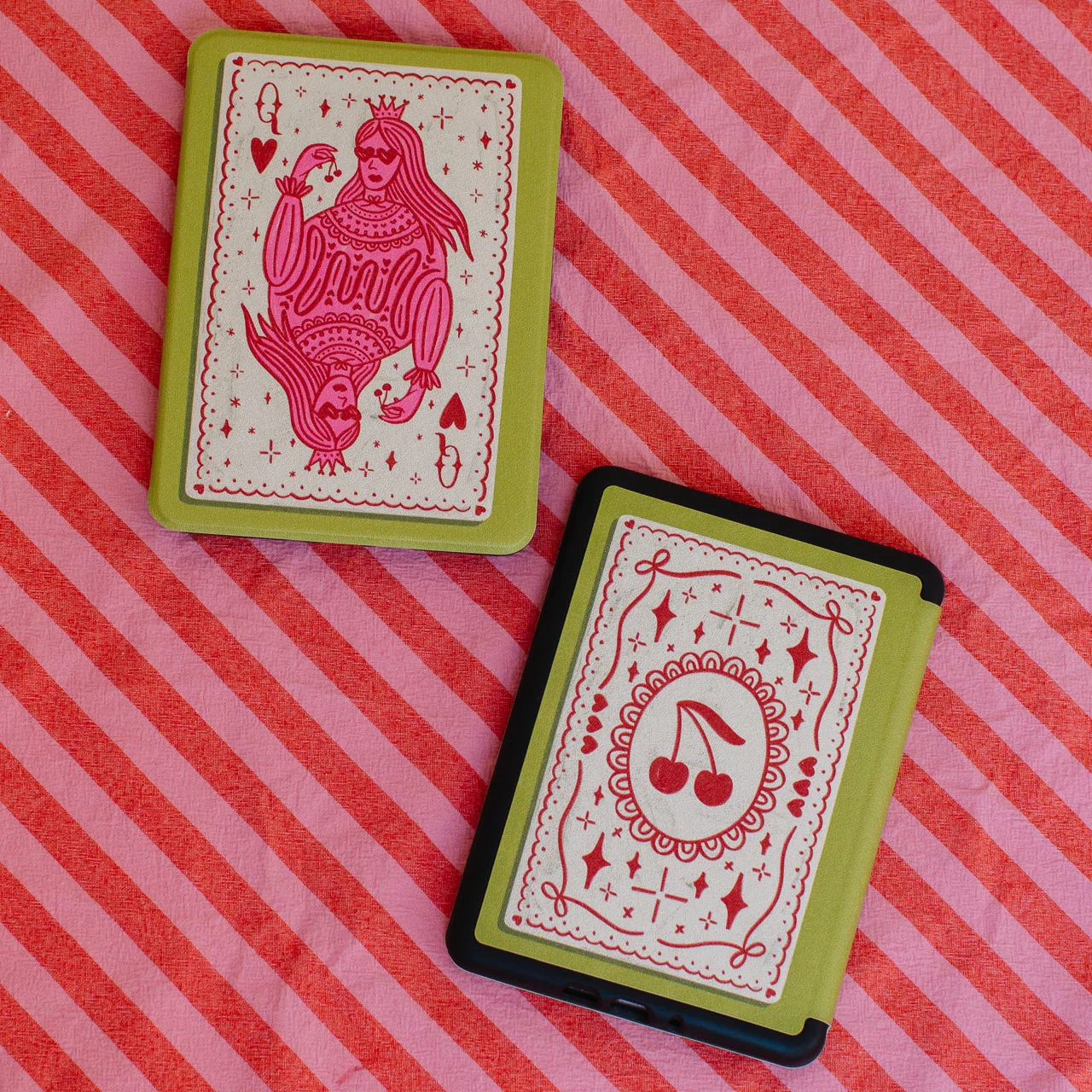 Queen of Hearts • Kindle Case - Image 3