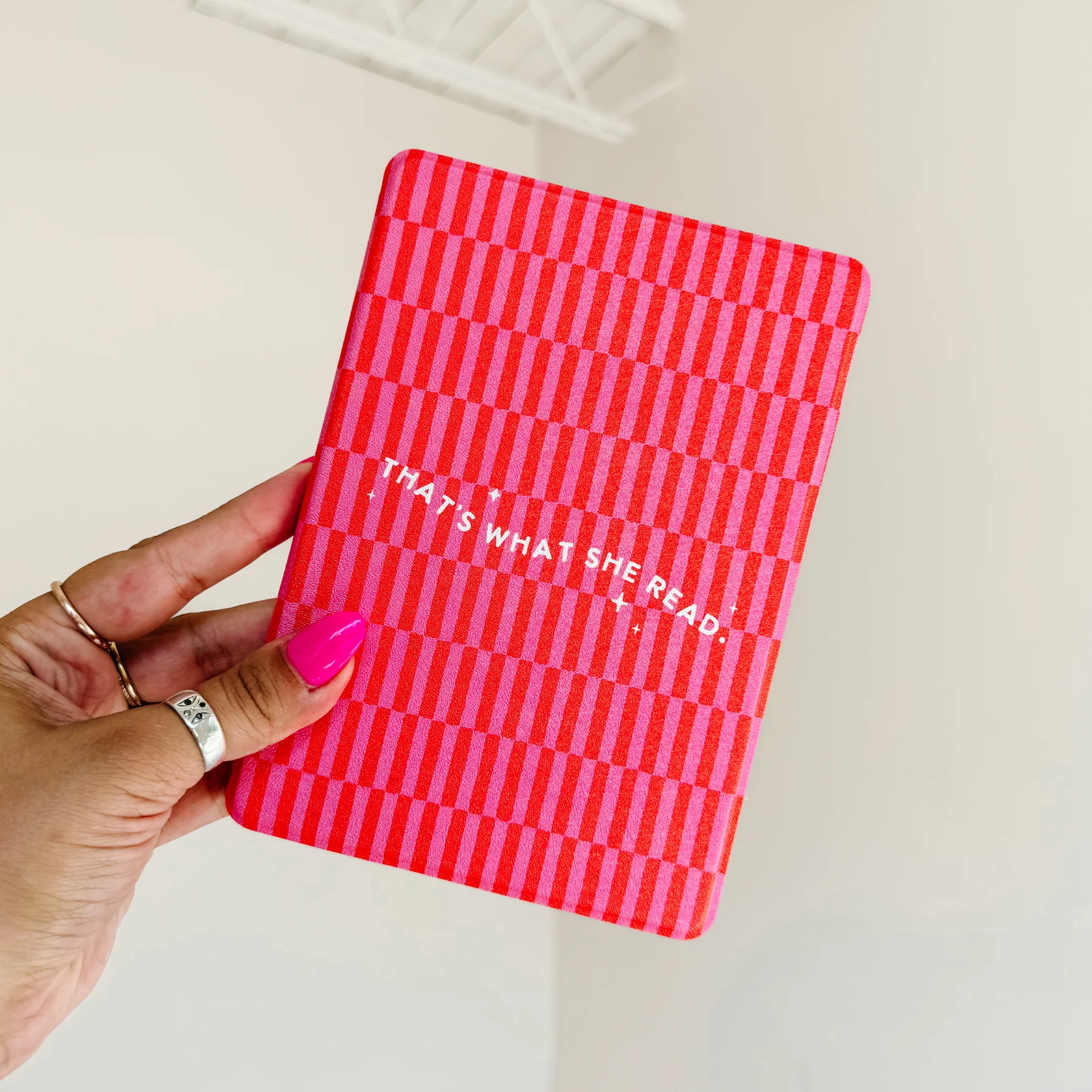That's What She Read • Kindle Case - Image 2