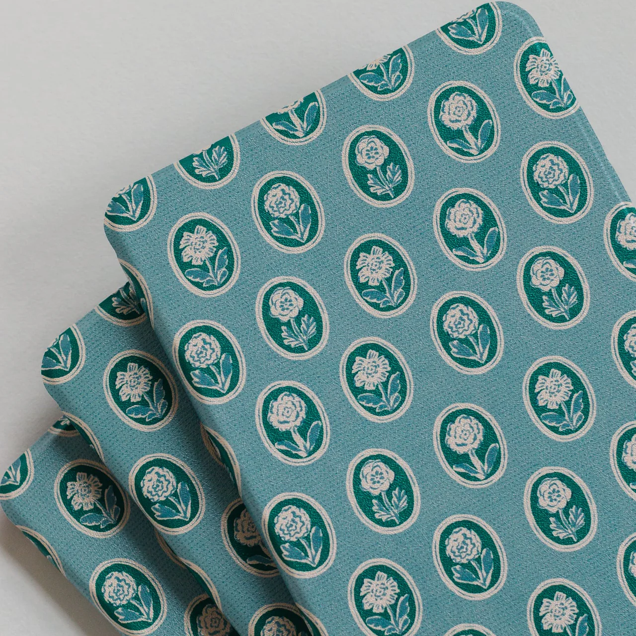 Winter Blooms • Kindle Case - Image 3